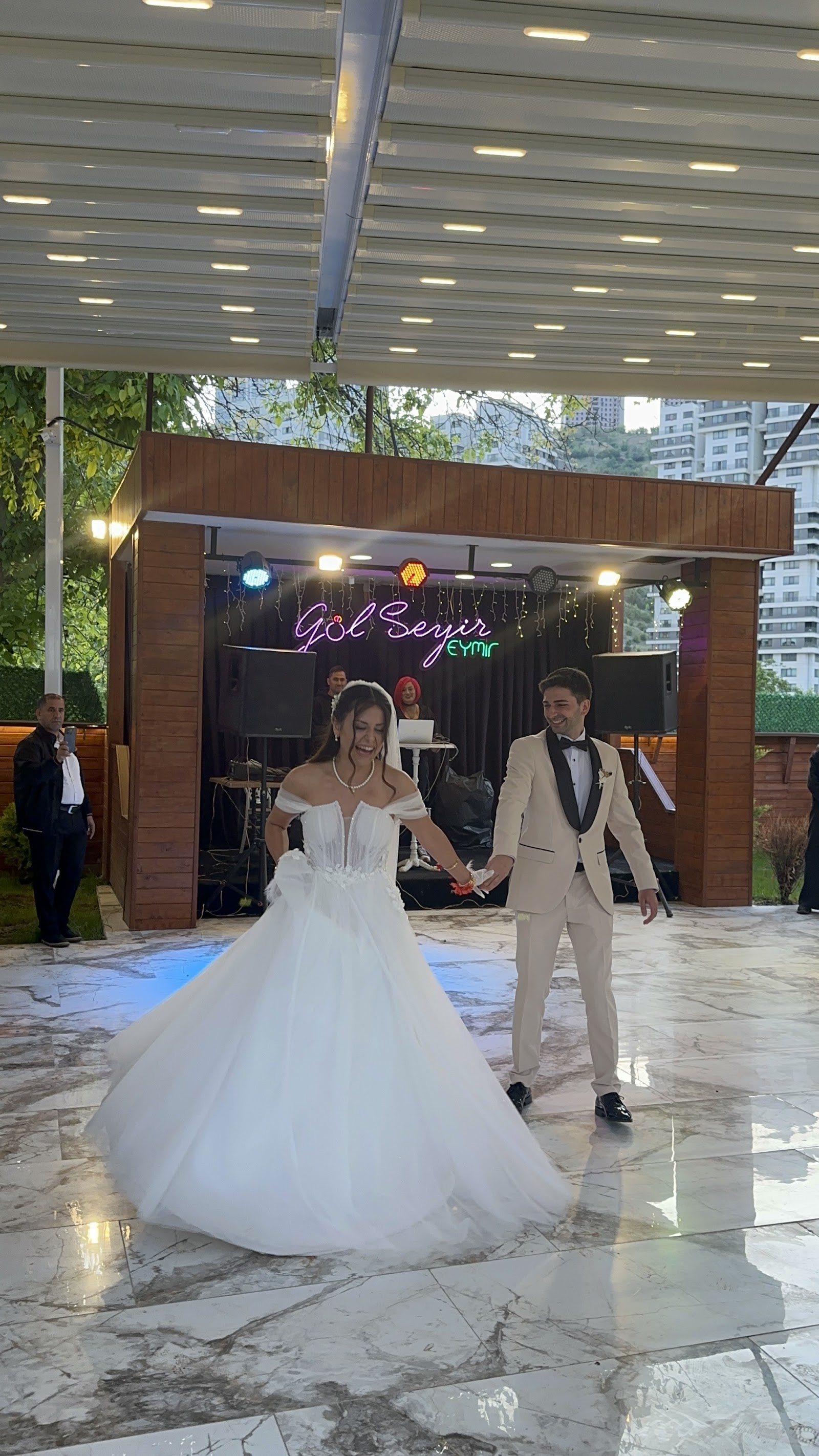 Göl Seyir Grand Eymir Kır Bahçesi